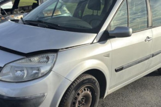 Reservoir essence RENAULT SCENIC 2 Photo n°1