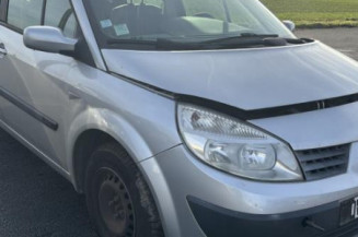 Reservoir essence RENAULT SCENIC 2