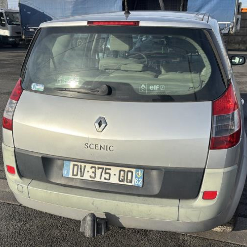 Reservoir essence RENAULT SCENIC 2 Photo n°6