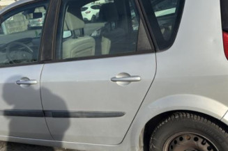 Reservoir essence RENAULT SCENIC 2