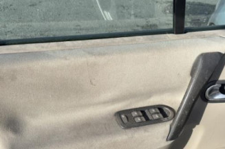 Reservoir essence RENAULT SCENIC 2