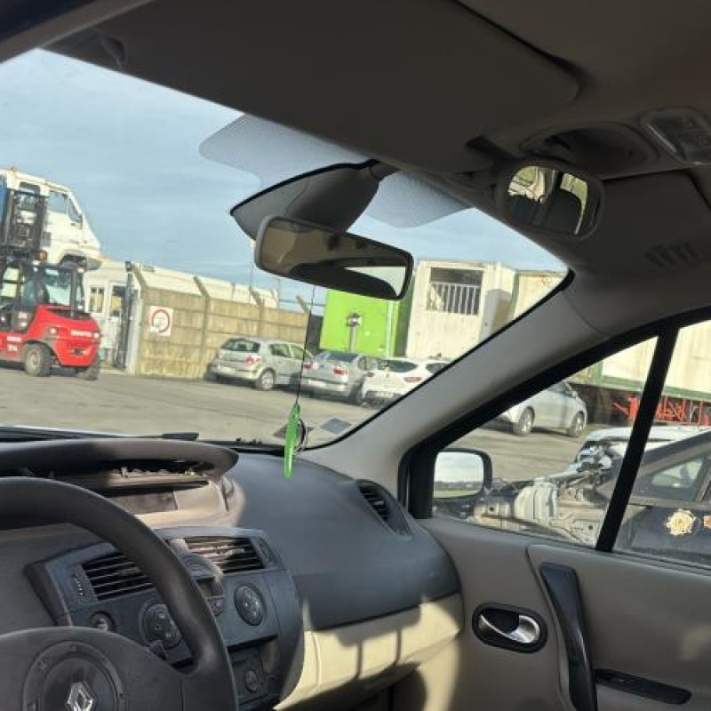 Reservoir essence RENAULT SCENIC 2 Photo n°14