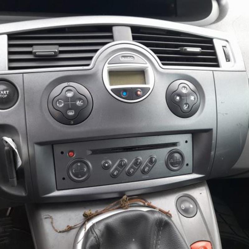 Compteur RENAULT SCENIC 2 Photo n°9