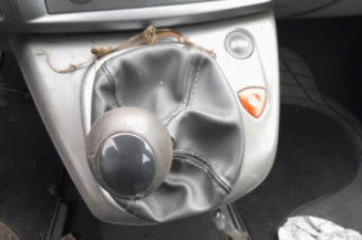 Reservoir essence RENAULT SCENIC 2