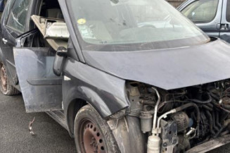 Reservoir essence RENAULT SCENIC 2