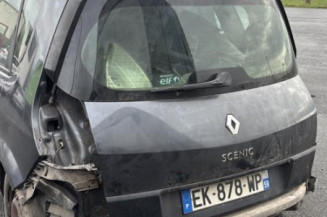 Reservoir essence RENAULT SCENIC 2