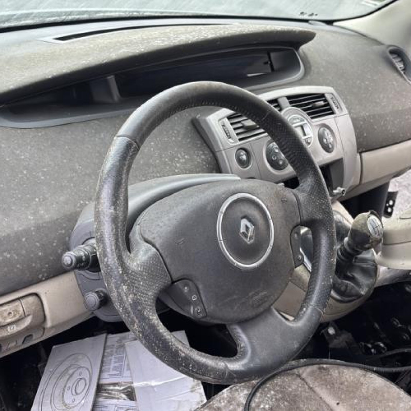 Reservoir essence RENAULT SCENIC 2 Photo n°11