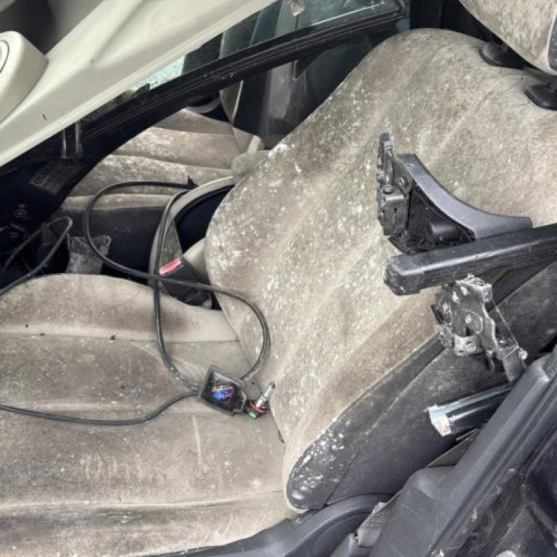 Reservoir essence RENAULT SCENIC 2 Photo n°12