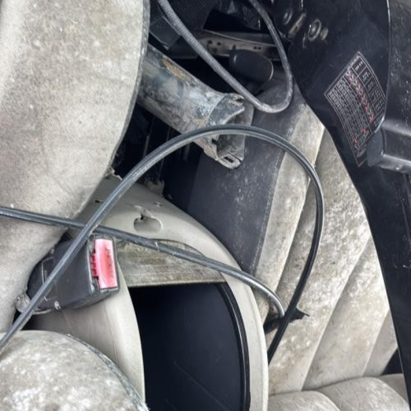 Reservoir essence RENAULT SCENIC 2 Photo n°18