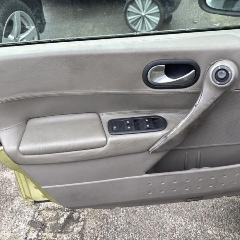 Commande retroviseurs RENAULT MEGANE 2 Photo n°9