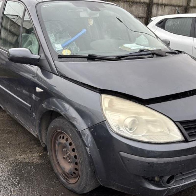 Reservoir essence RENAULT GRAND SCENIC 2 Photo n°2