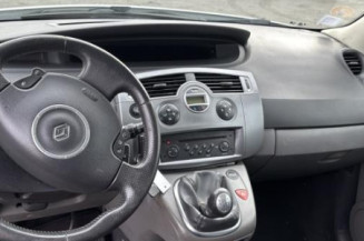 Reservoir essence RENAULT SCENIC 2