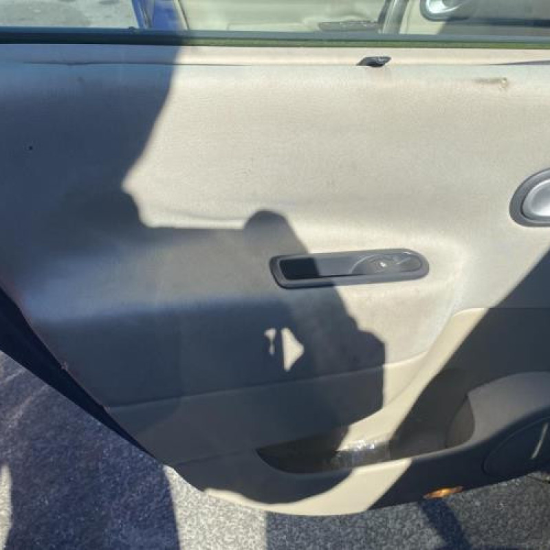 Reservoir essence RENAULT SCENIC 2 Photo n°4