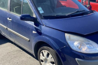 Reservoir essence RENAULT SCENIC 2