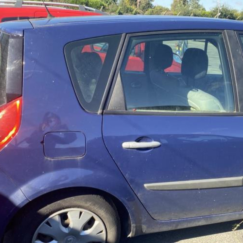 Reservoir essence RENAULT SCENIC 2 Photo n°14