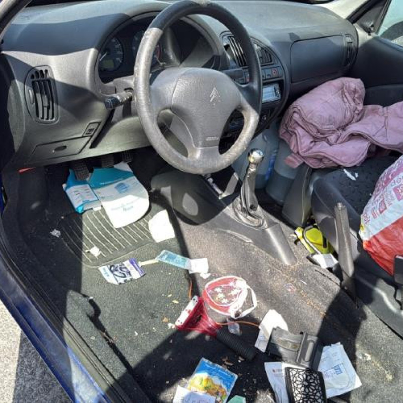 Poignee interieur avant gauche CITROEN SAXO Photo n°8