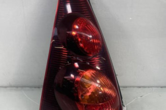 Feu arriere principal gauche (feux) PEUGEOT 107 Photo n°1