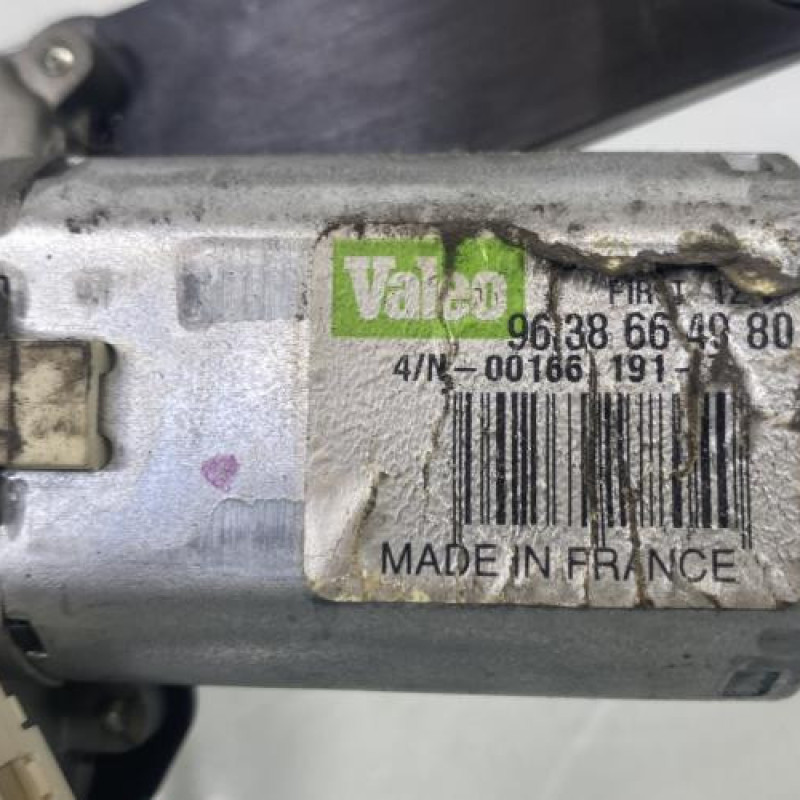 Moteur essuie glace arriere PEUGEOT 206 Photo n°2