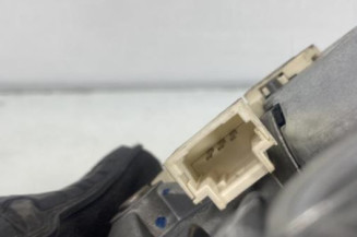 Moteur essuie glace arriere PEUGEOT 206