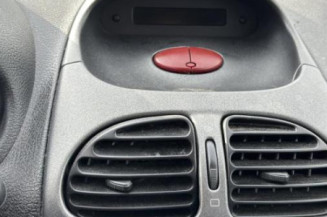 Moteur essuie glace arriere PEUGEOT 206