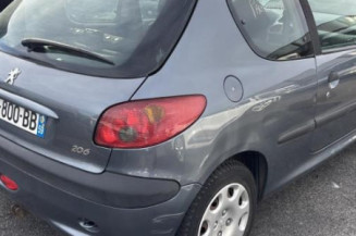 Pompe à carburant PEUGEOT 206