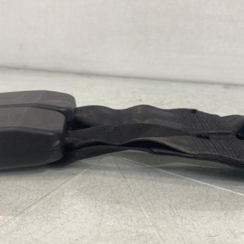 Attache ceinture arriere droit PEUGEOT 206 Photo n°3