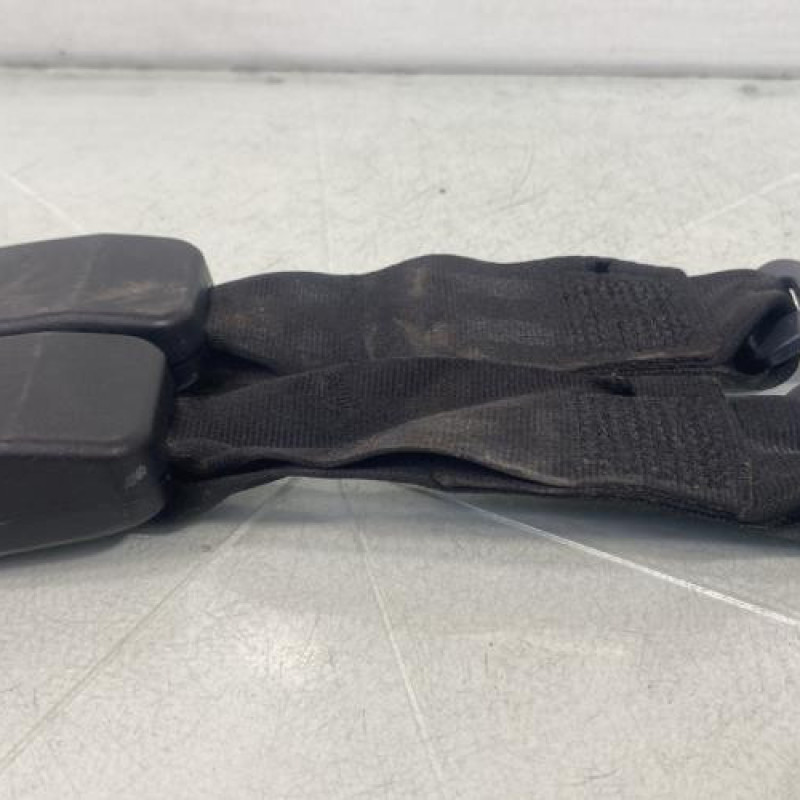 Attache ceinture arriere droit PEUGEOT 206 Photo n°4