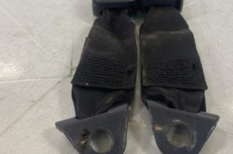 Attache ceinture arriere droit PEUGEOT 206