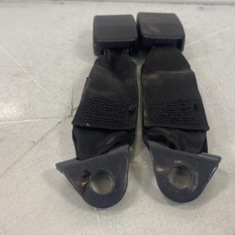 Attache ceinture arriere droit PEUGEOT 206 Photo n°5