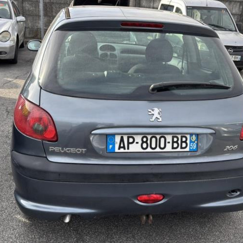 Attache ceinture arriere gauche PEUGEOT 206 Photo n°9