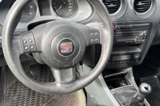 Anti brouillard gauche (feux) SEAT IBIZA 3