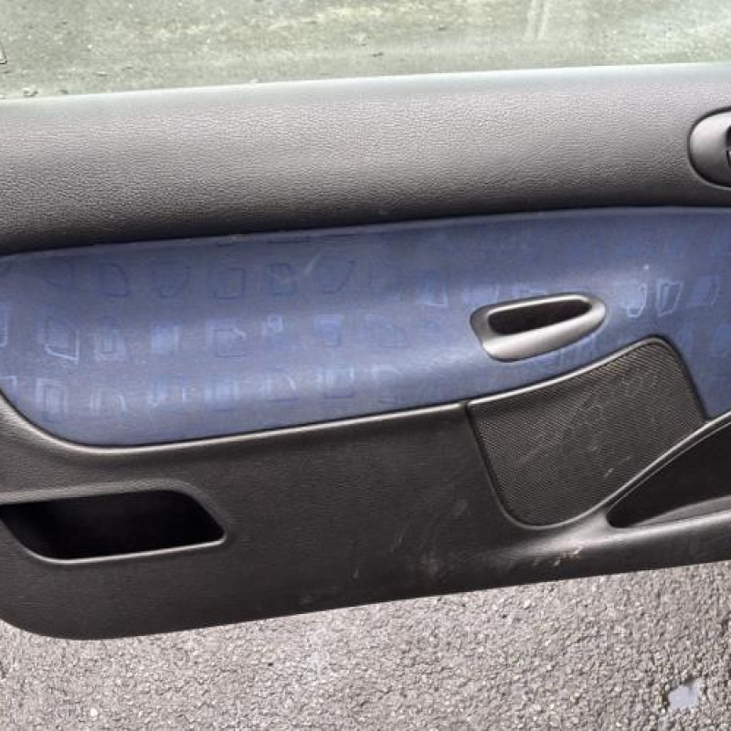 Optique avant principal droit (feux)(phare) PEUGEOT 206 Photo n°15