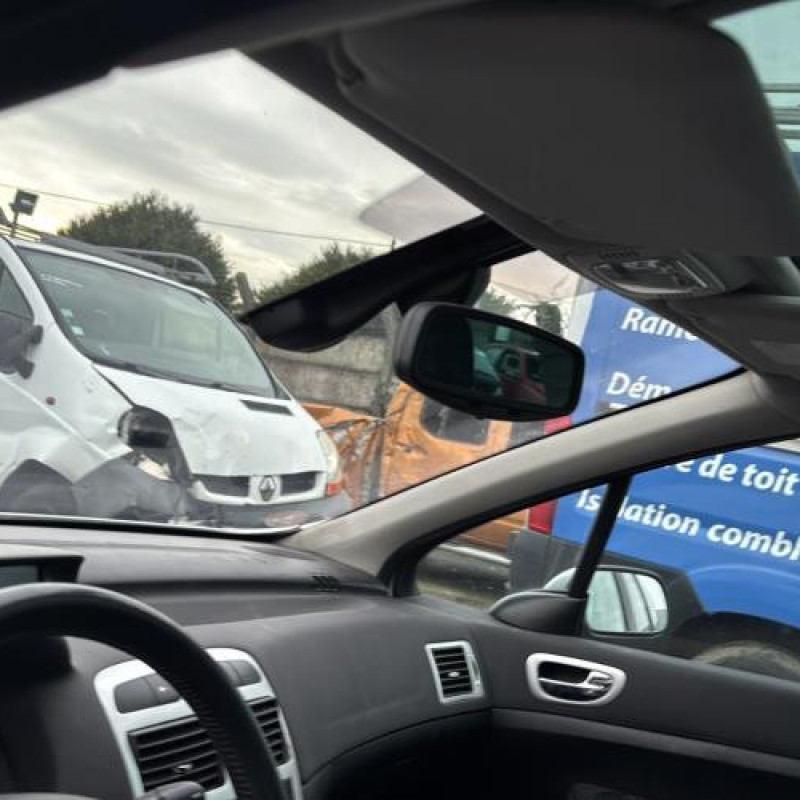 Aile avant gauche PEUGEOT 307 Photo n°17