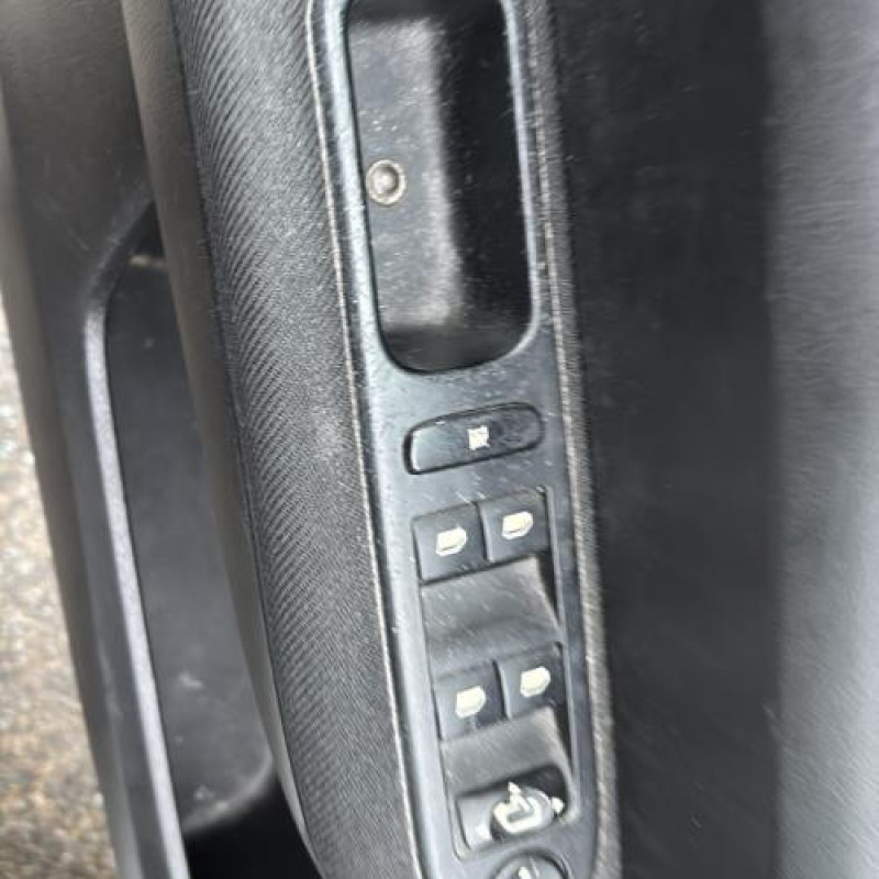 Capot PEUGEOT 307 Photo n°16