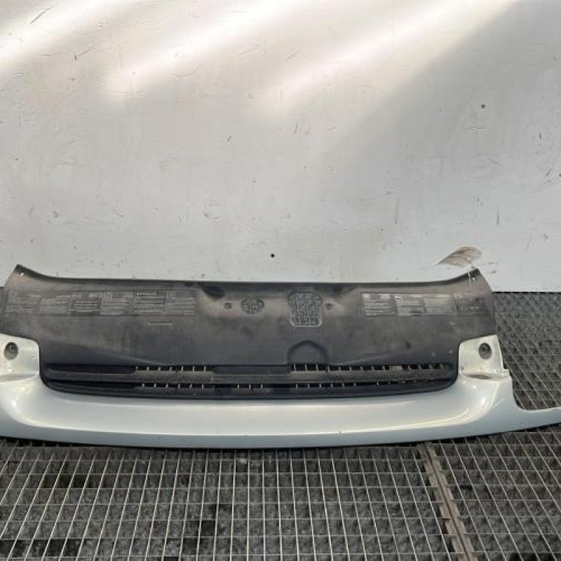 Calandre RENAULT CLIO 2 Photo n°1