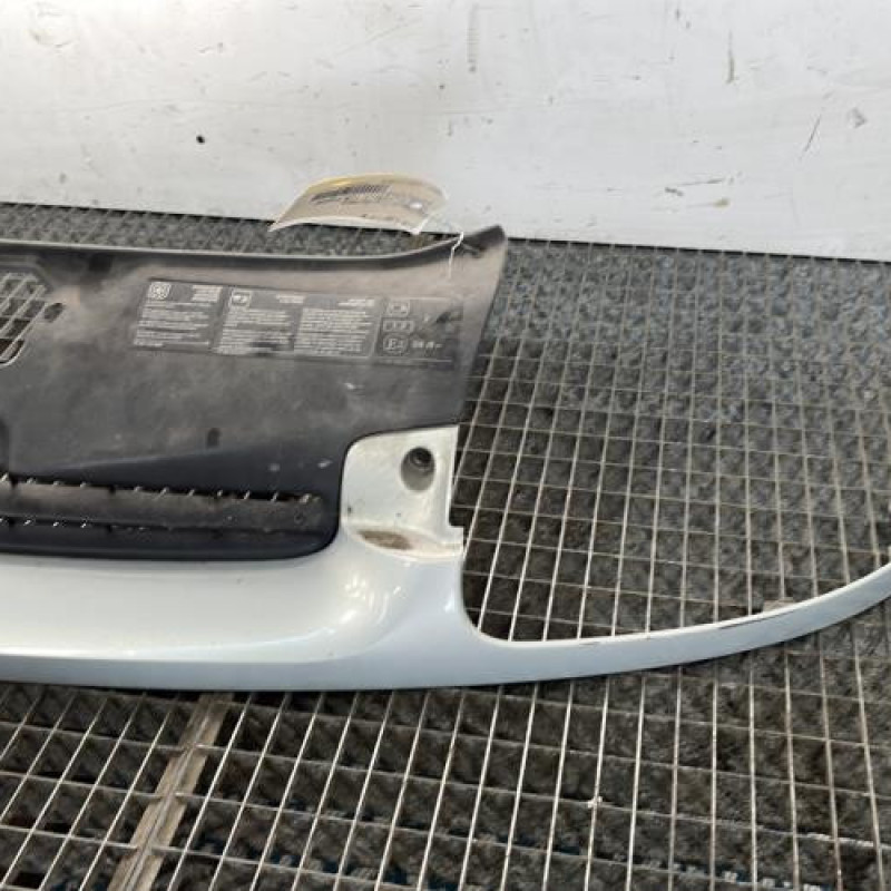 Calandre RENAULT CLIO 2 Photo n°3