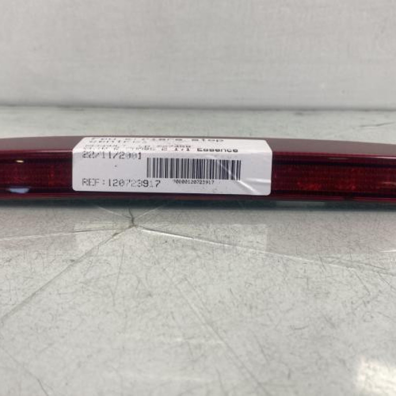 Feu arriere stop central RENAULT CLIO 2 Photo n°1