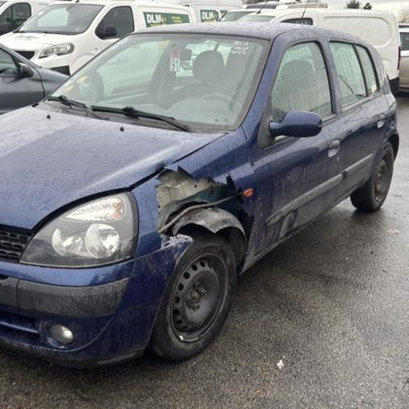 Feu arriere stop central RENAULT CLIO 2 Photo n°5