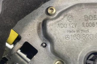 Moteur essuie glace arriere MERCEDES CLASSE M 163