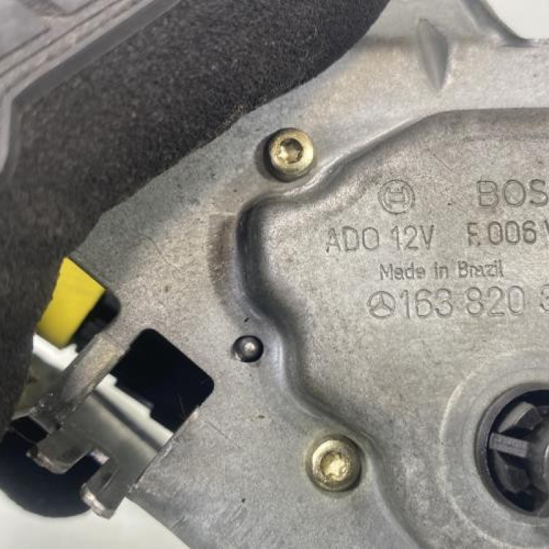 Moteur essuie glace arriere MERCEDES CLASSE M 163 Photo n°3