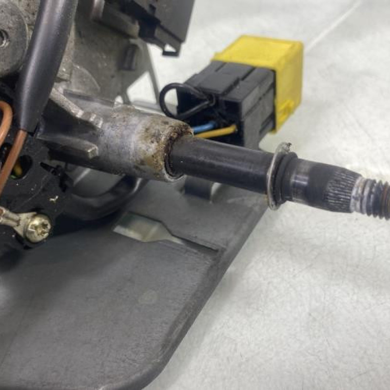 Moteur essuie glace arriere MERCEDES CLASSE M 163 Photo n°4