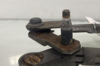 Moteur essuie glace avant MERCEDES CLASSE M 163