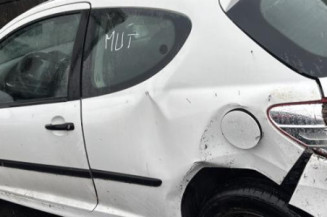 Porte avant droit PEUGEOT 207