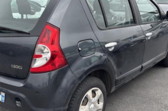 Plage arriere DACIA SANDERO 1