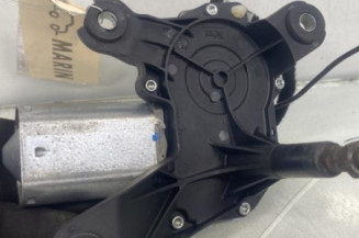 Moteur essuie glace arriere OPEL CORSA C