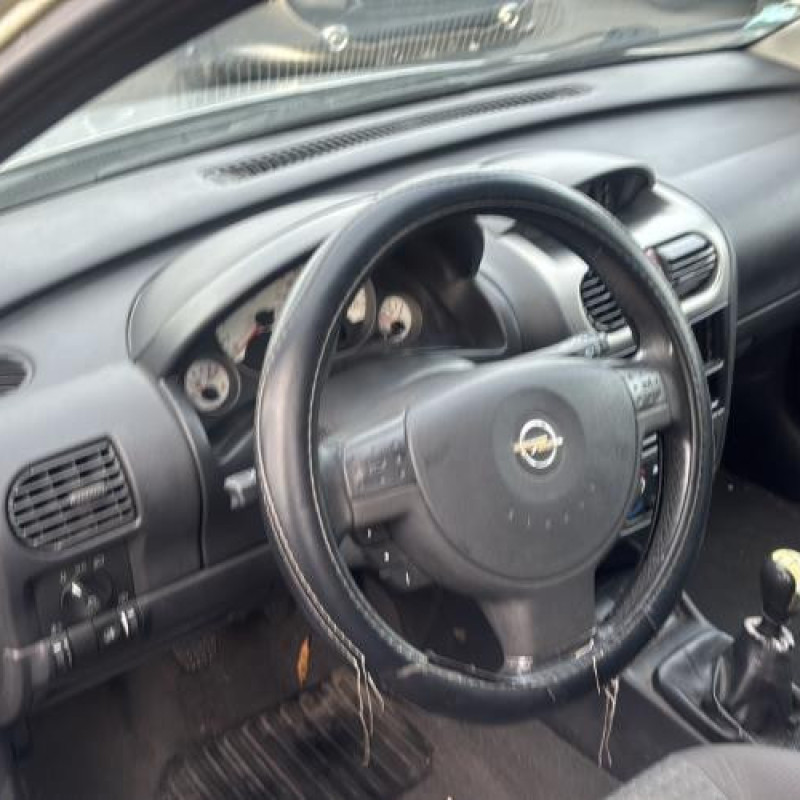 Moteur essuie glace arriere OPEL CORSA C Photo n°17