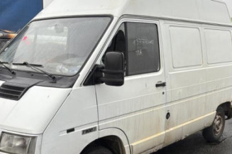 Retroviseur droit RENAULT TRAFIC 1