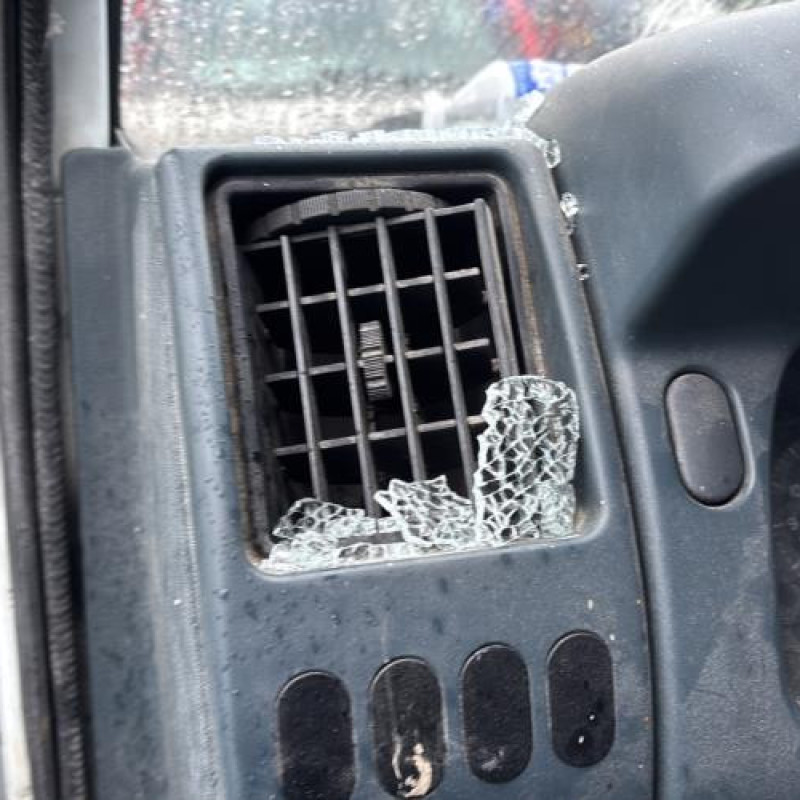 Retroviseur droit RENAULT TRAFIC 1 Photo n°19