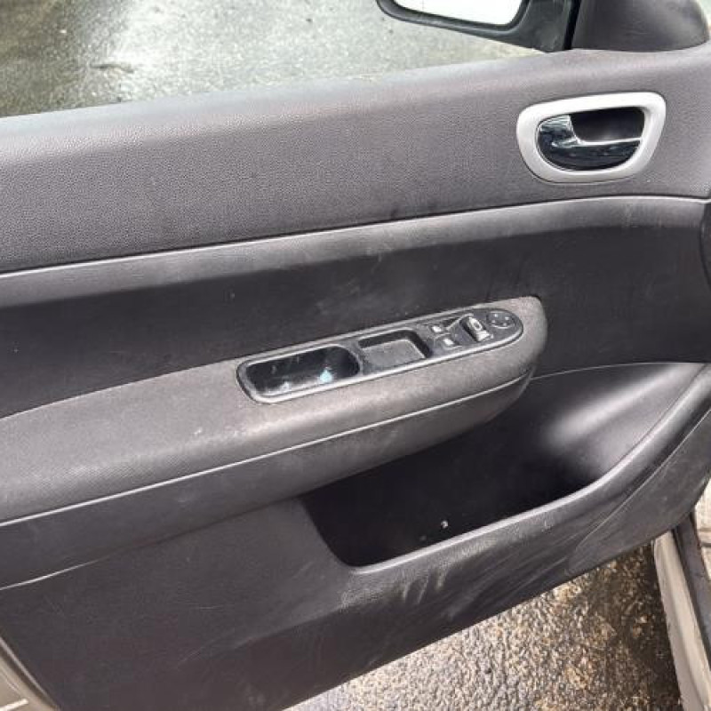 Aile avant droit PEUGEOT 307 Photo n°15