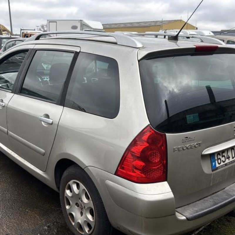 Aile avant gauche PEUGEOT 307 Photo n°9